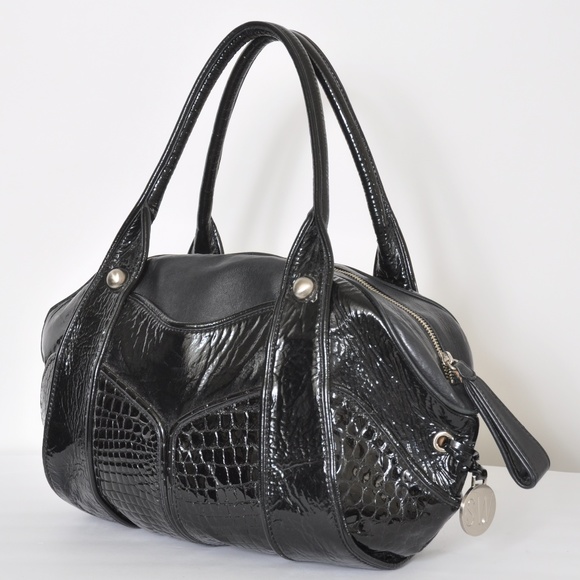 **Stuart Weitzman**Croc Embossed*Large - Picture 2 of 7